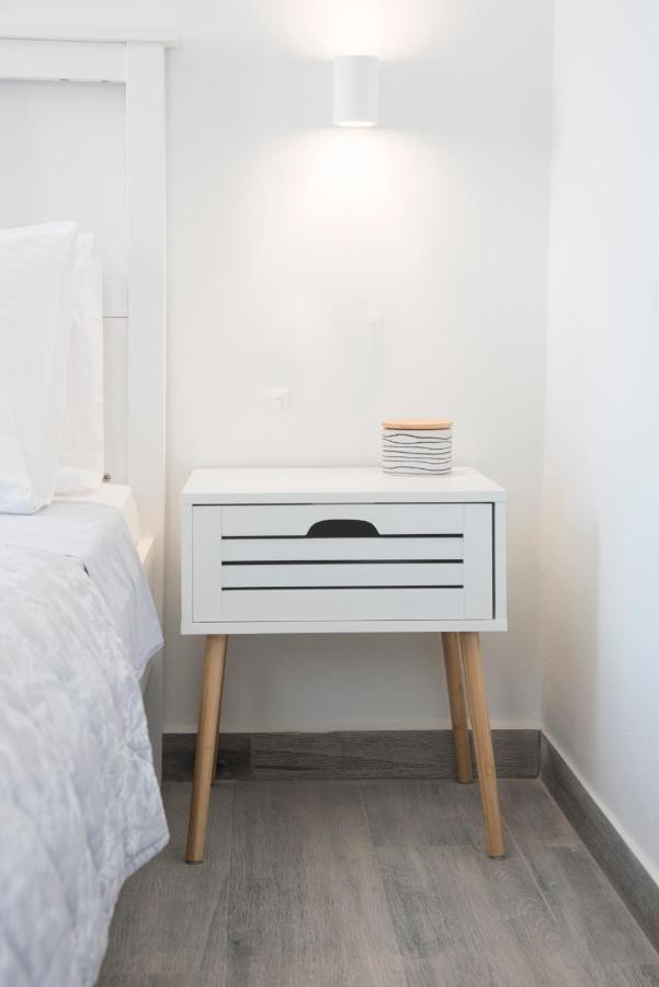 Вилла White New 1Bd House With Private Jacuzzi In Isterni Isterni  Экстерьер фото
