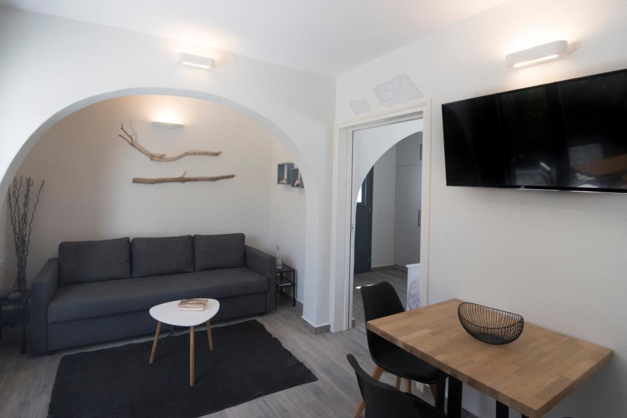 Вилла White New 1Bd House With Private Jacuzzi In Isterni Isterni  Экстерьер фото